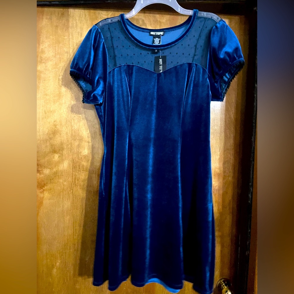 Hot Topic Blue Velvet Sweetheart Dress Size Large